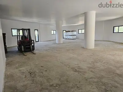 مستودع للأجار في منطقه حصرايل