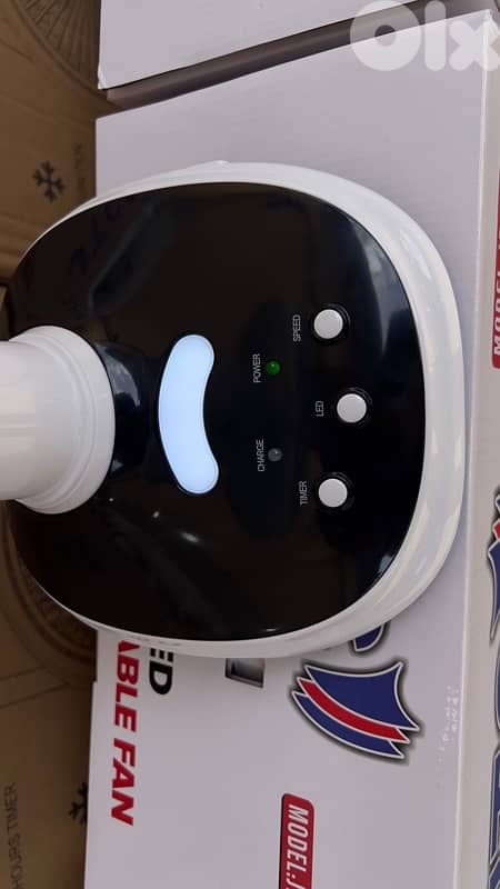 JTC 12” Rechargeable Table Fan 3