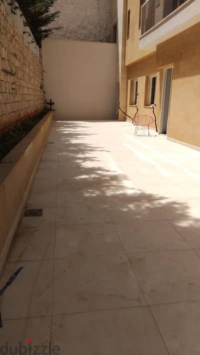 A 210 m2 apartment with a terrace for sale in Rabieh-الرابية