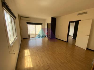 A 150 m2 Office having an open sea view for rent in Kaslik-الكسليك