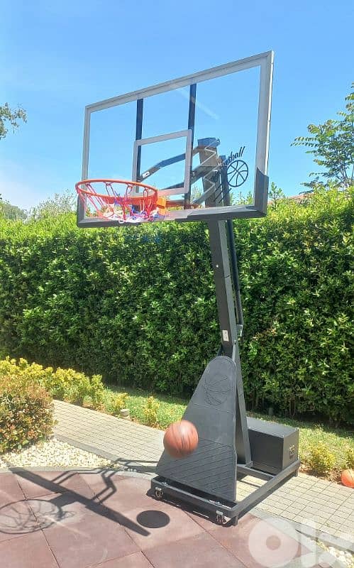 movable basketball hoop (Dunk -  ready ) 0