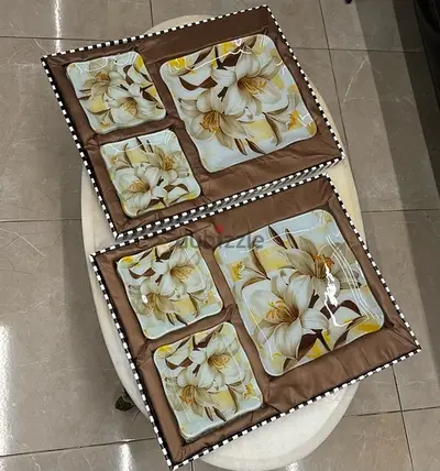 set of plates طقم صحون