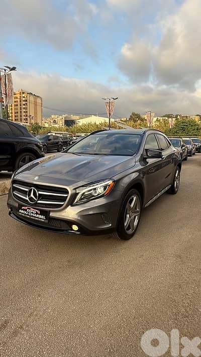 Mercedes-Benz GLA 250 URBAN   4-MATIC