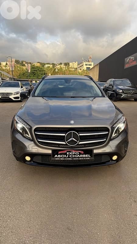 Mercedes-Benz GLA 250 URBAN   4-MATIC 0
