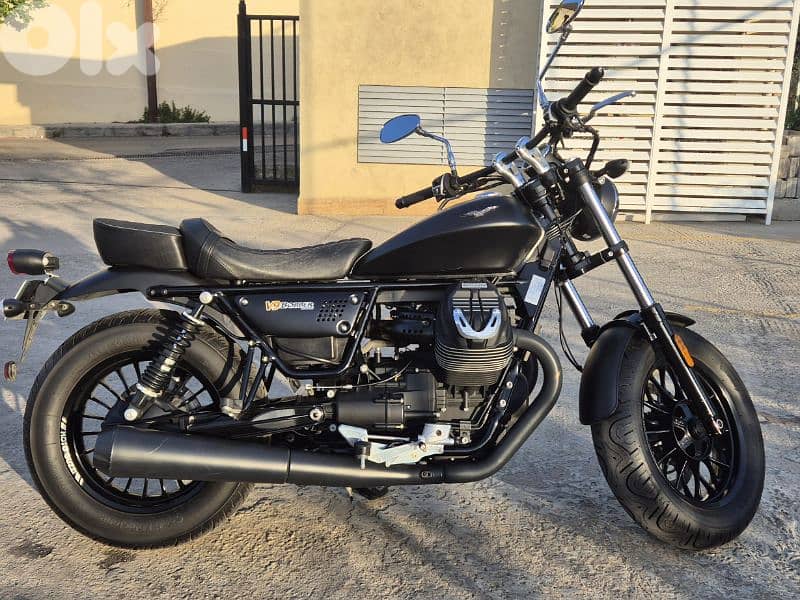Guzzi V9 Bobber - Immaculate Condition 1