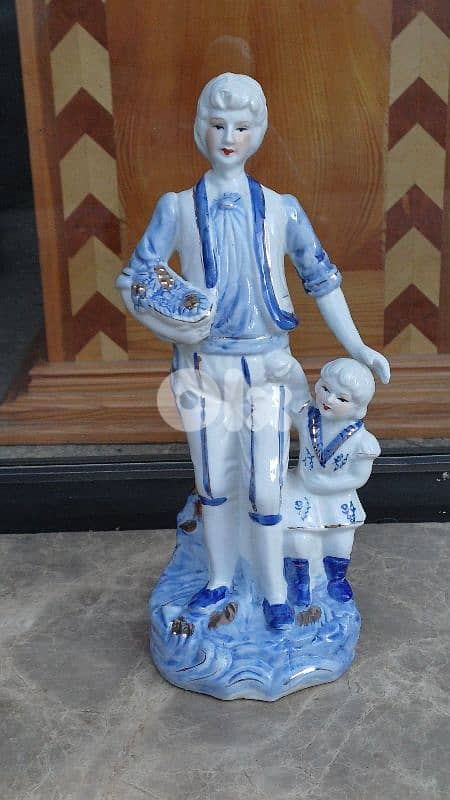 antique 0