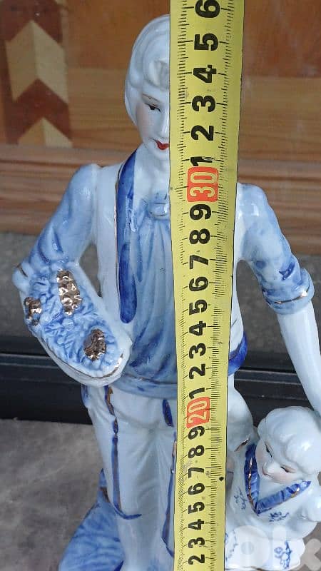 antique 7