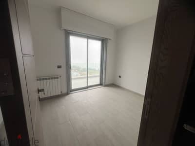 L17880-Villa With A Spacious Terrace For Rent in Fakra Club