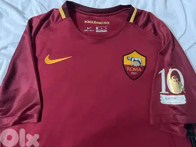 Totti retirement ac roma home jersey