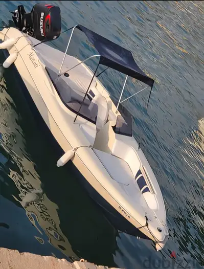 Motorboat Riviera 2014 + trailer