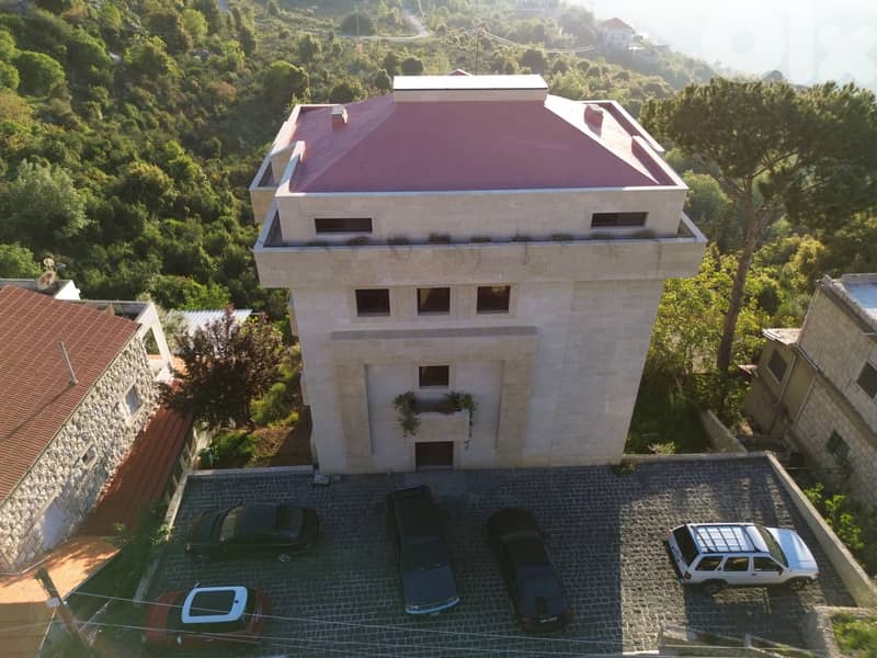 L14898-A High-End Well Constructed Building For Sale In Bikfaya 6