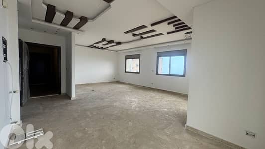 Apartment +Roof for sale in Mazraat Yachouh شقة + روف للبيع