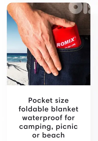 foldable waterproof blanket