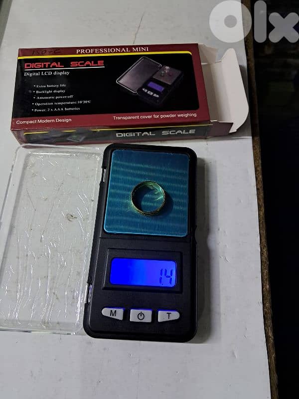 ميزان صغير للذهب او الفضة 03032462 0