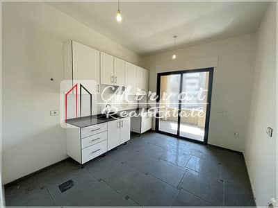 Close to Sassine Squarel3 BedroomsnApartmentlBalcony