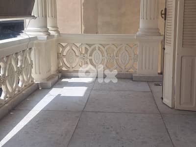 L17978-3-Bedroom Apartment For Rent in Ain Al Mraiseh, Ras Beirut