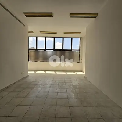 Office for rent in Antelias مكتب للإيجار في أنطلياس