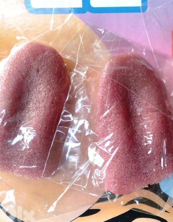 fake tongue for pranks 0