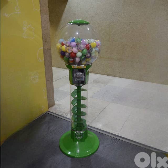 SPIRAL 5 FT. - Coin Operated Vending Machine 3