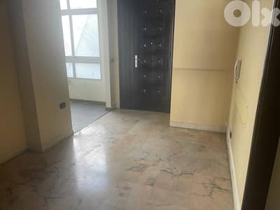 SPACIOUS APARTMENT IN KORAYTEM (300SQ) 4 BEDROOMS , (QR-165)