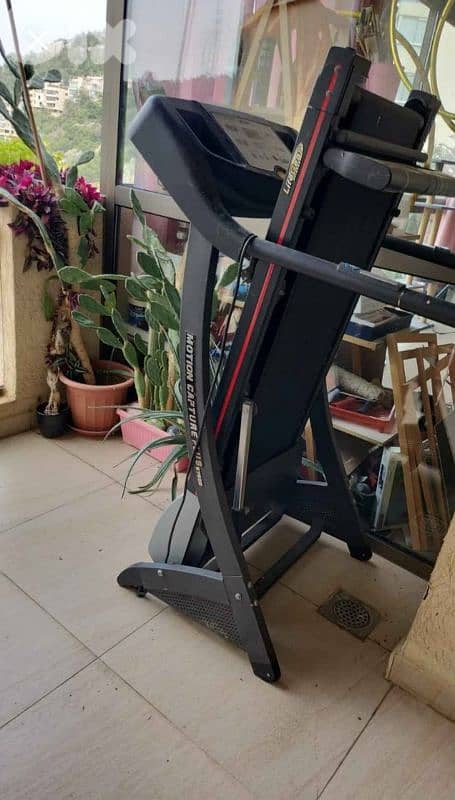 Treadmill 150$ BourjHammoud 1