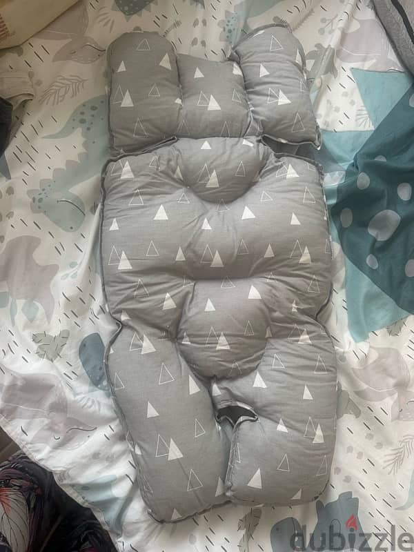 pillow for car seat 0