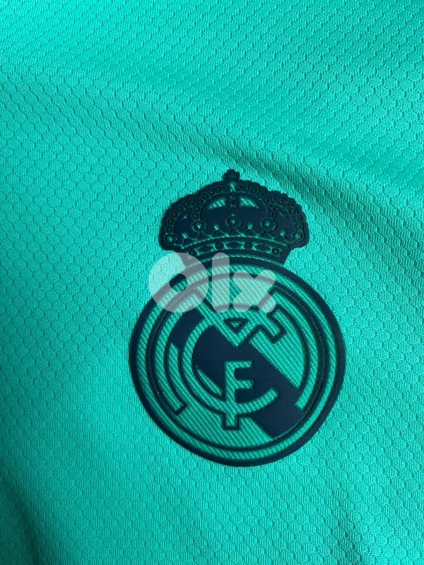 Real Madrid Sergio ramos away jersey 2019 1