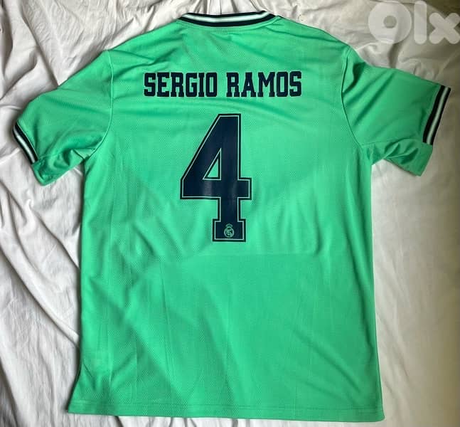 Real Madrid Sergio ramos away jersey 2019 3