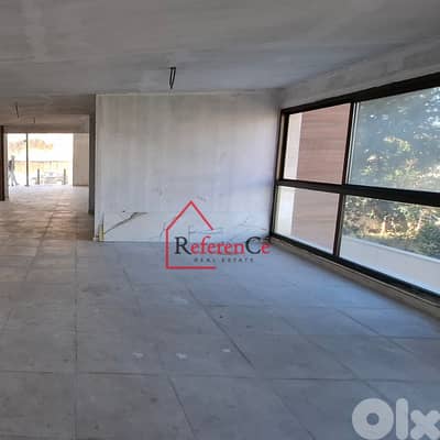 Shop on the main road Cornet chahwan محل تجاري على الطريق قرنة شهوان