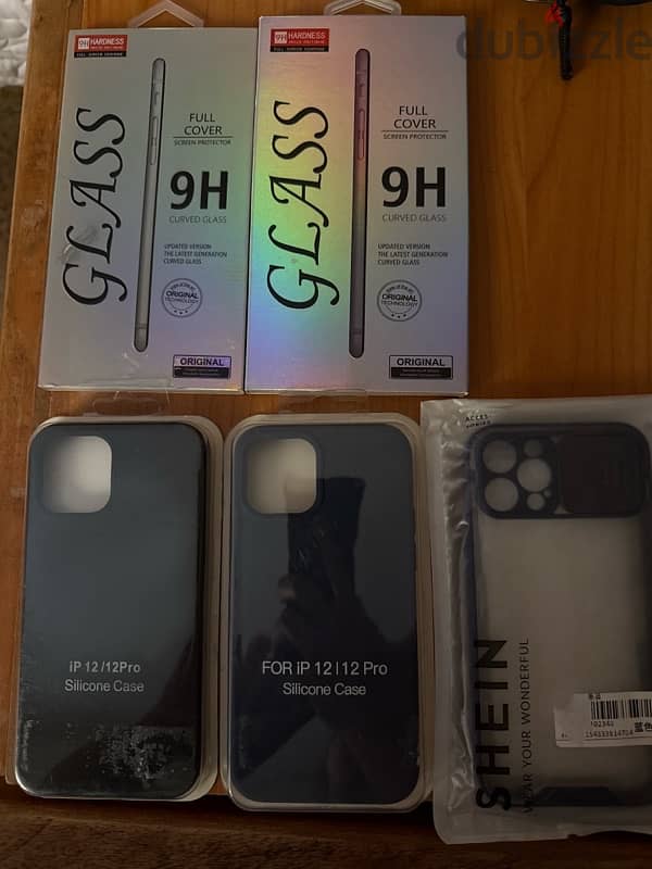 Iphone 12/12 PRO Covers & Screen Protector 0