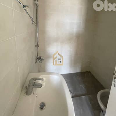 Apartment for sale in Ain El Remmaneh NY112 شقة للبيع في عين الرمانة