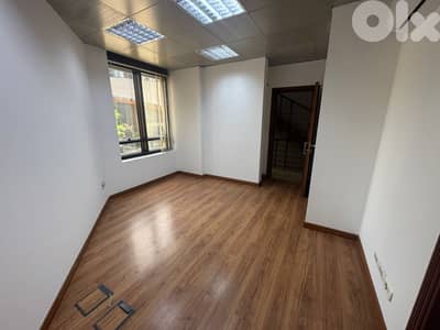 GMC218RAJ - Office for rent in Dekweneh - مكتب للإيجار في الدكوانة