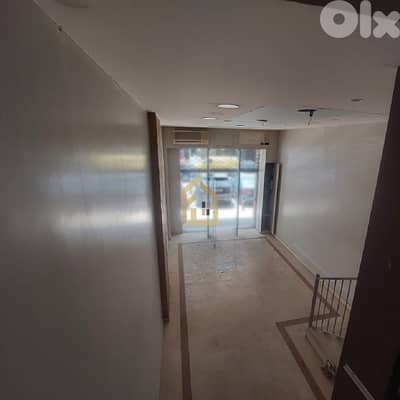 Shop for rent in Achrafieh JD107 محل تجاري للإيجار في الأشرفية،