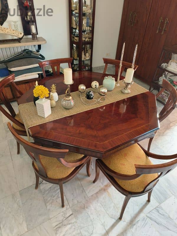 Antique Dining Room Set 0