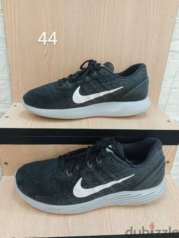 Nike shoes size 44 0
