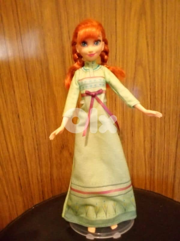 Princess ANNA FROZEN 2 Disney dressed As new doll=20$ 1