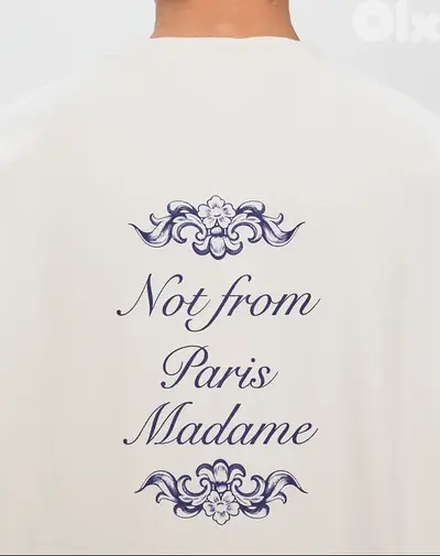 Drôle de Monsieur Le Tee NOT FROM PARIS MADAME (M)