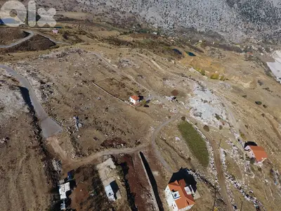 Land for sale in Tannourine Al Fawka-Batrounارض للبيع في تنورين الفوقا