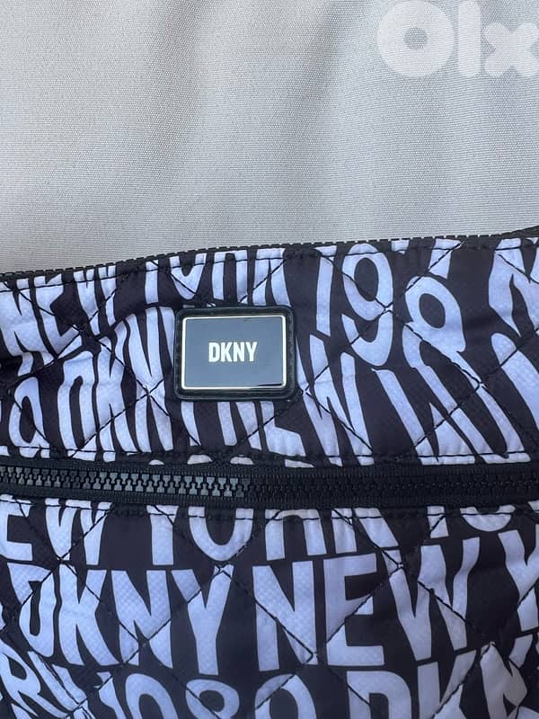 dkny crossbag 2