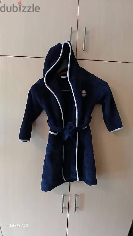 Dressing gown okaidi like new. 1