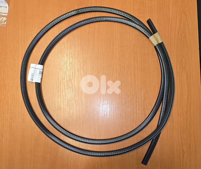 Original BMW E30/E21 sunroof seal 1