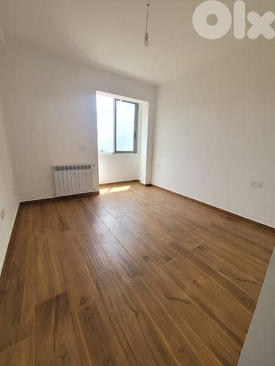 HIGH-END APARTMENT IN BROUMANA (300SQ) WITH TERRACE (BR-339)