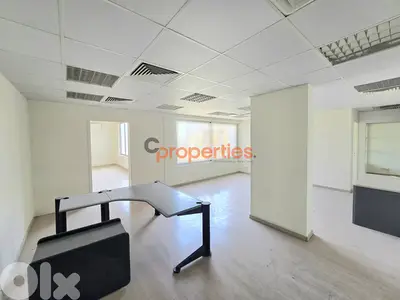 Office for rent in Achrafieh CPBMB11