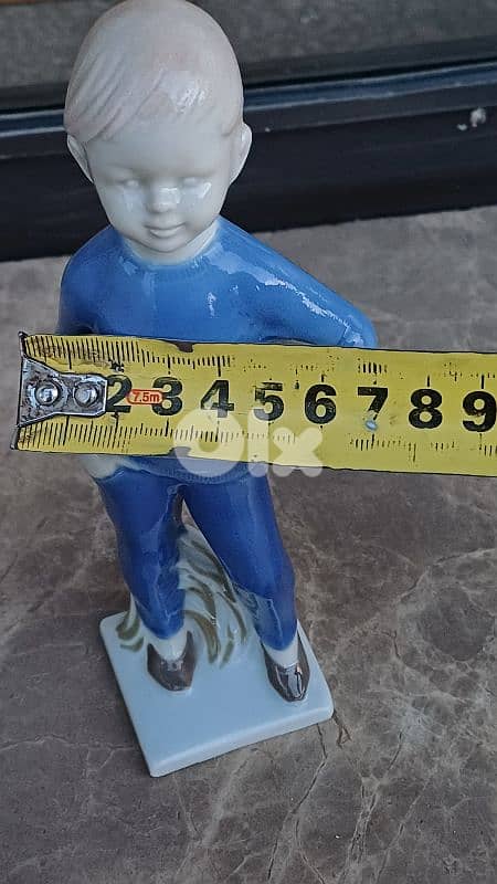 antique 8