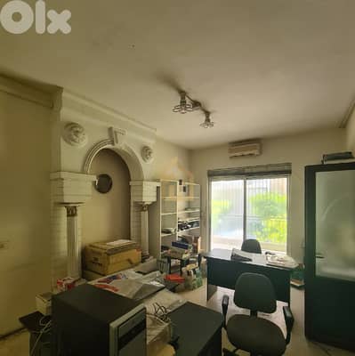 Apartment for sale in Achrafieh EA174 شقة للإيجار في الأشرفية