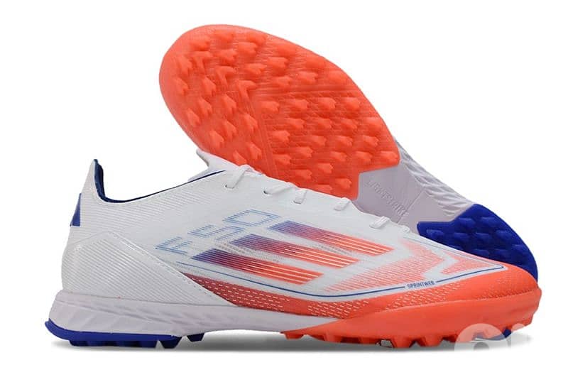 football shoes original highest quality in market 30% limited 0