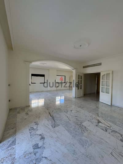 4 BEDROOMS APARTMENT IN VERDUN PRIME (280SQ)  , (BT-1135)
