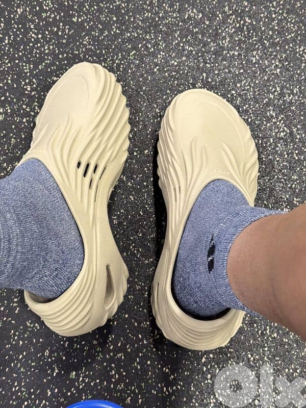 Crocs Echo Wave 2