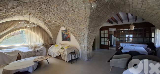 L18073-Fully Furnished Decorated Villa For Rent in Bikfaya