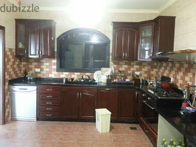 BUILDING FOR SALE IN NAHER IBRAHIM PRIME (1000SQ) WITH SEA VIEW
